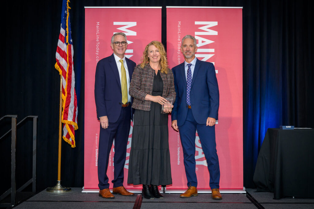 Archer & Buchanan partner Michele Thackrah receiving her Power Woman award